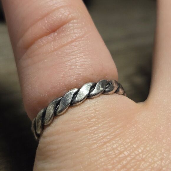 Stacker vintage sterling silver ring sz 7 - Picture 5 of 6